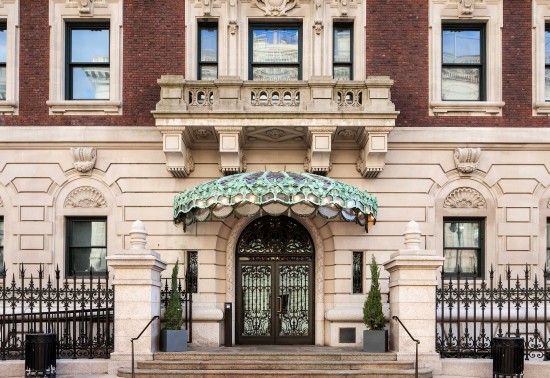 2068_CooperHewitt_ProjPic02