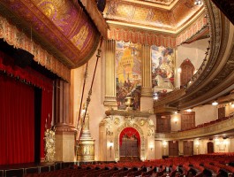 2097_BeaconTheater_ProjPic01