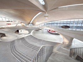 1672_TWA_ProjPic05