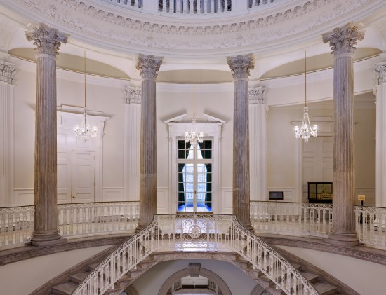2155_NYCityHall_ProjPic03