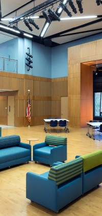 2261_XavierHSchool_ProjPic02