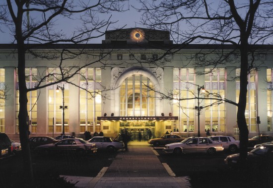1167_NewarkPennStation_ProjPic01