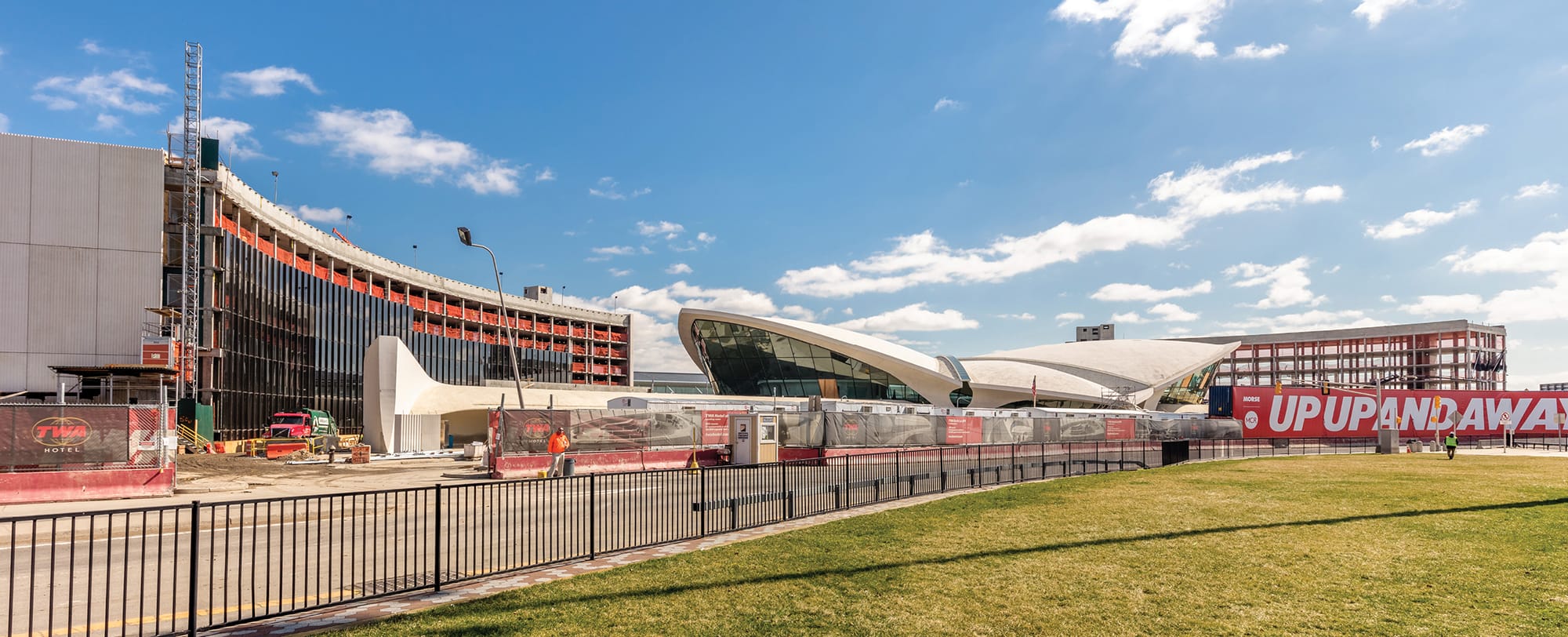 Photo of TWA Flight Center construction