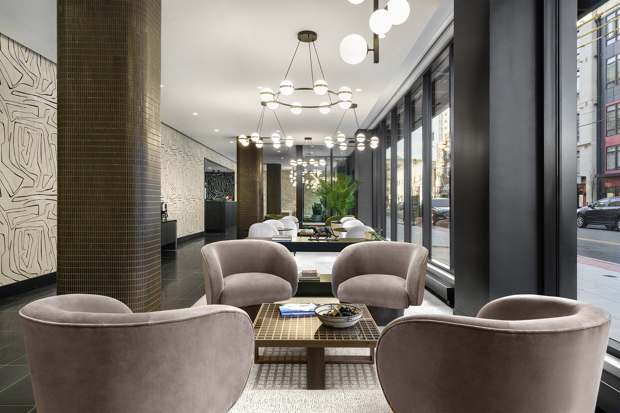 25 Maple Avenue: 2726 25Maple Lounge Lobby Int01