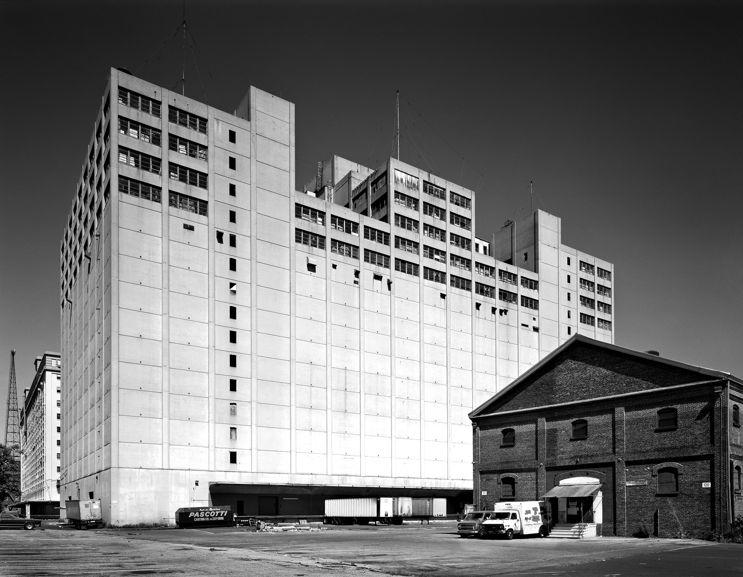 Brooklyn Navy Yard, Building 77: Building 77