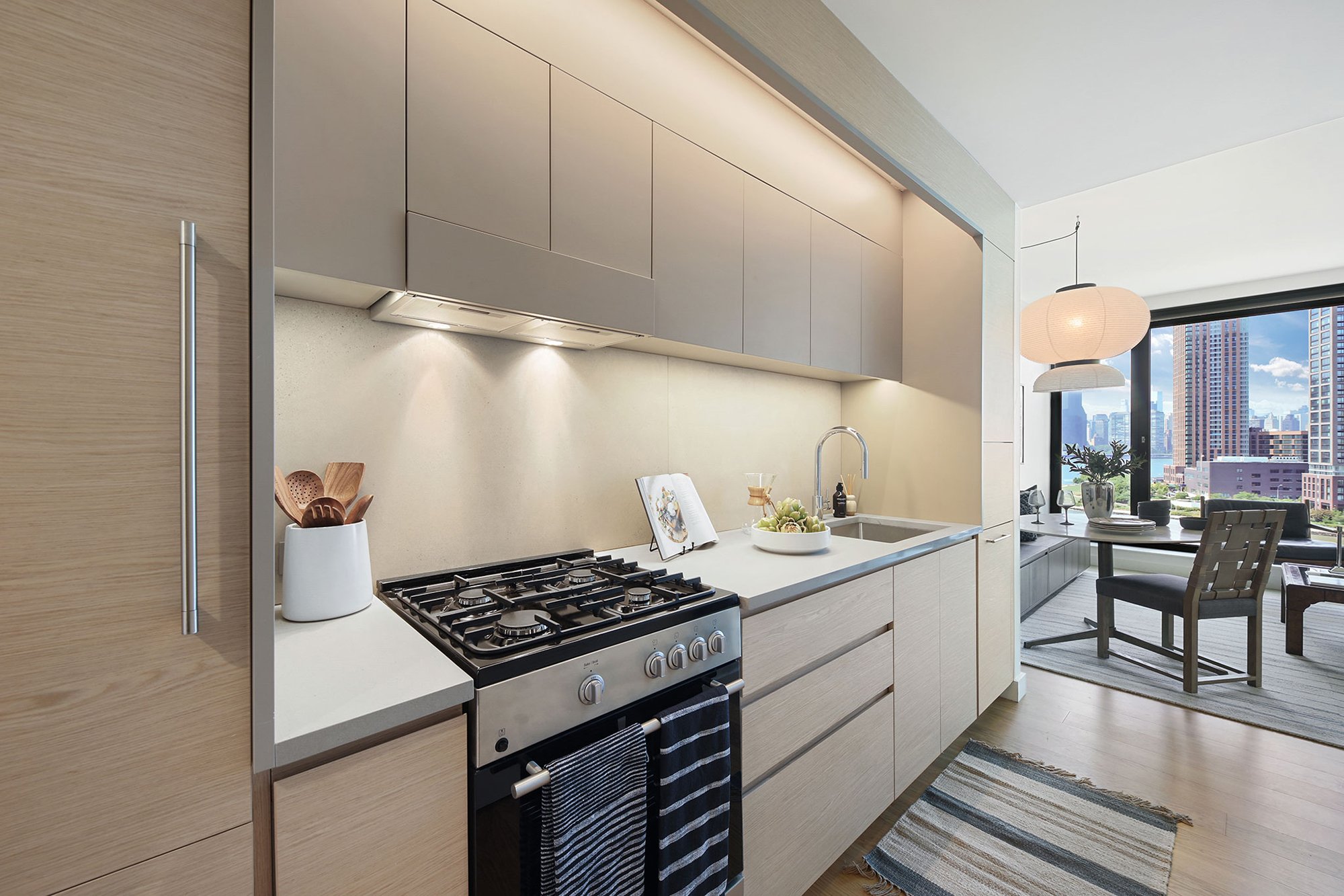 Eagle + West: Eagle West PLP 14