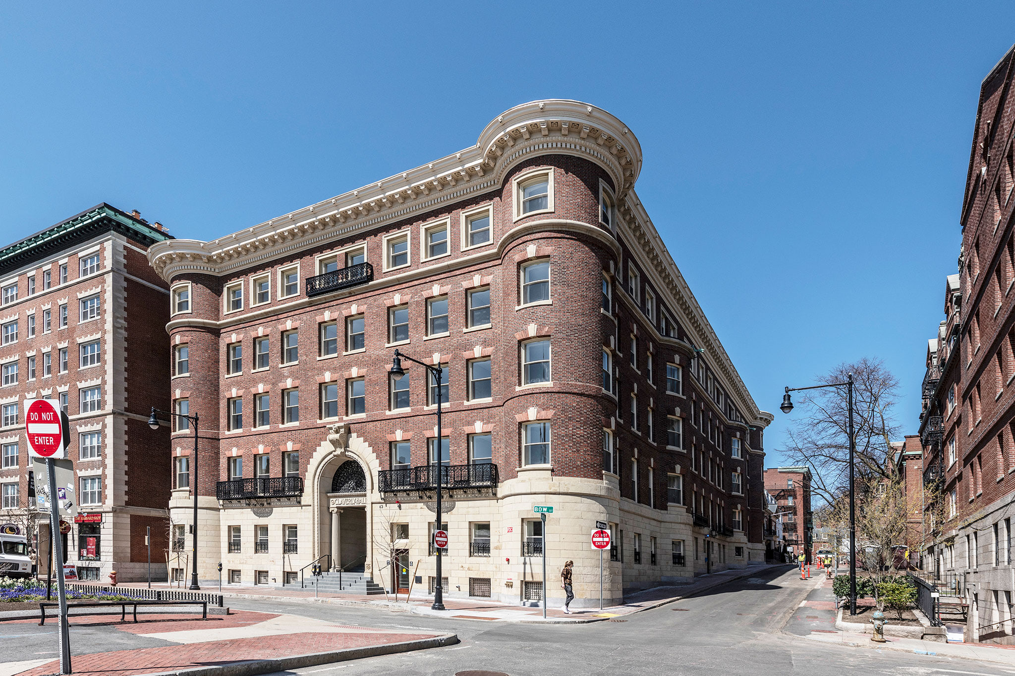 Harvard Undergraduate House Renewal: Harvard Adams PLP Claverly Ext09