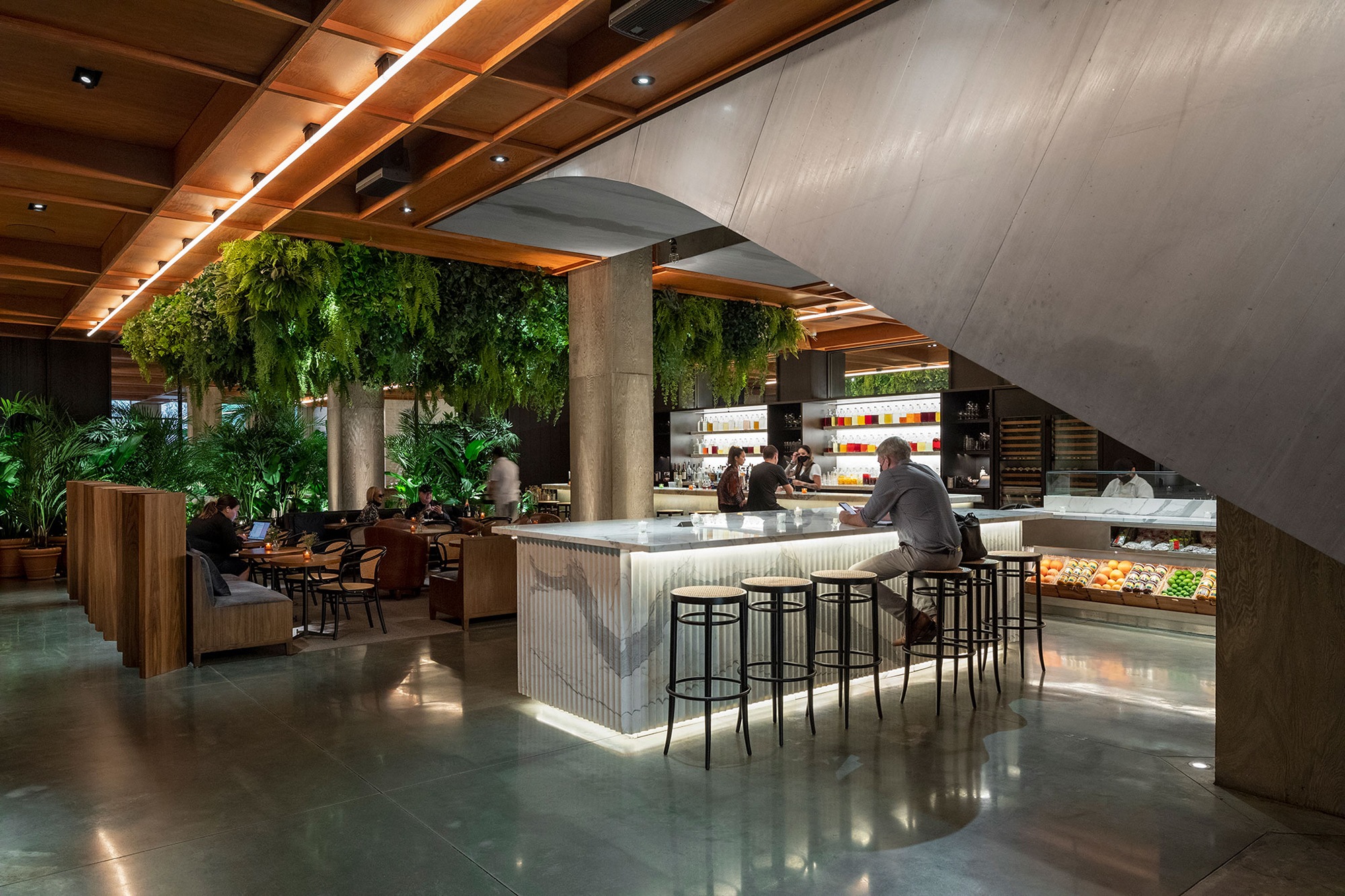 PUBLIC Hotel: PublicHotel PLP 215Chrystie Int02 Web