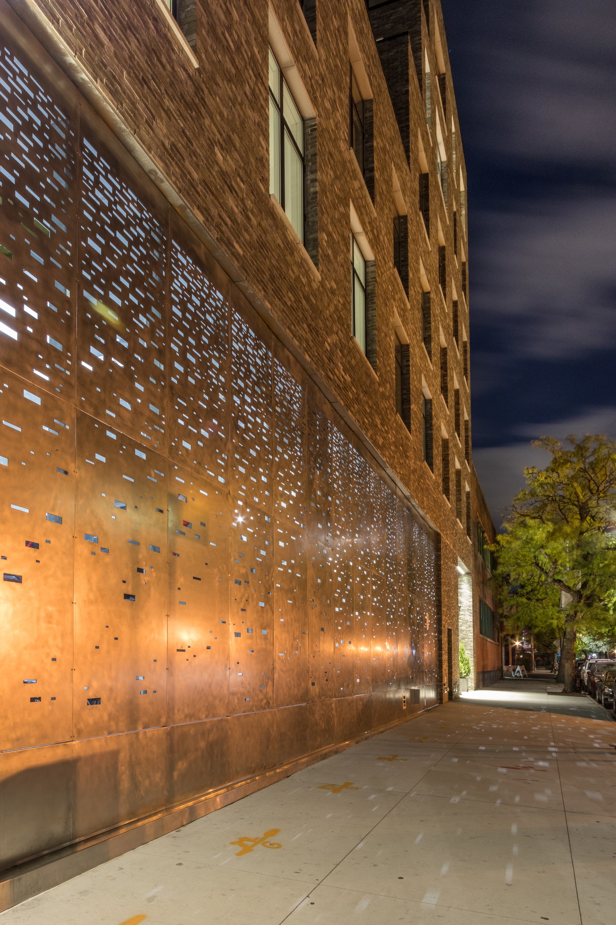 The Hendrik: TheHendrik Ext09 copy