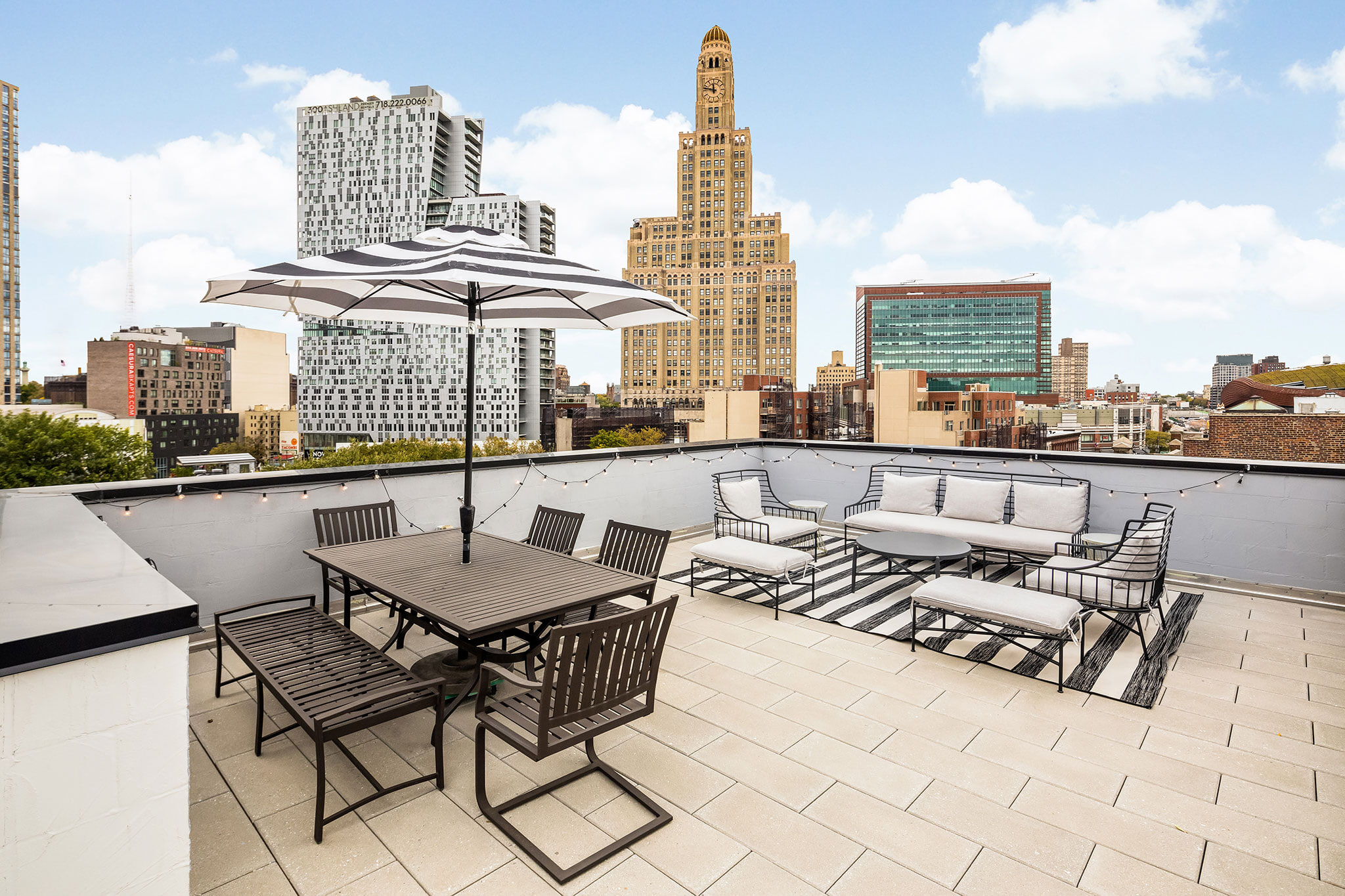 The Hendrik: TheHendrik Rooftop Ext01 copy