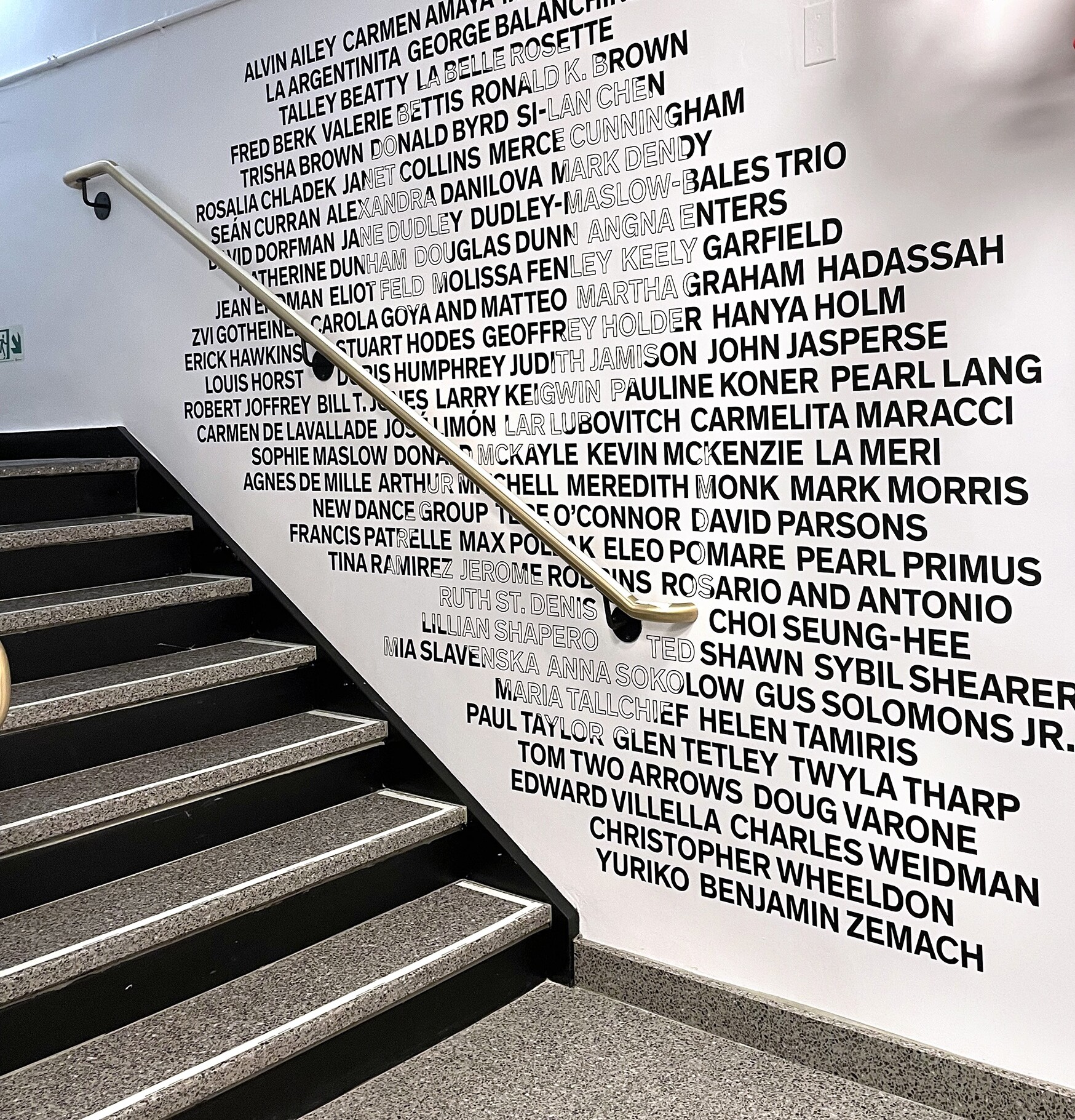 92NY Building Signage: 2342 92NY Signage Scout02