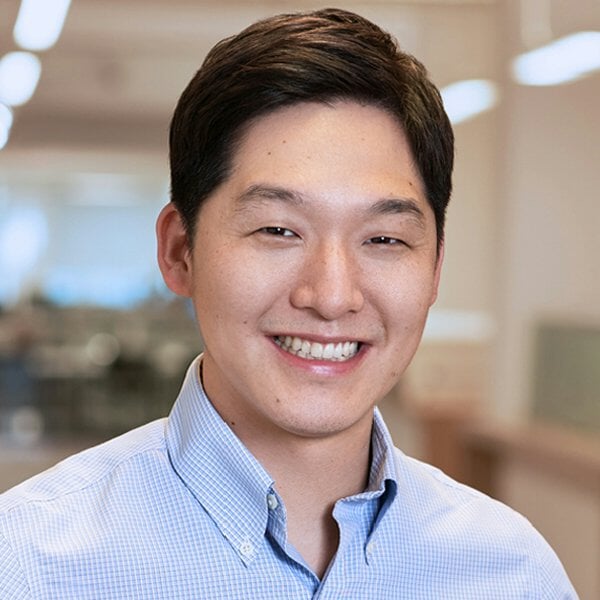 People: Kyung Jae Yu