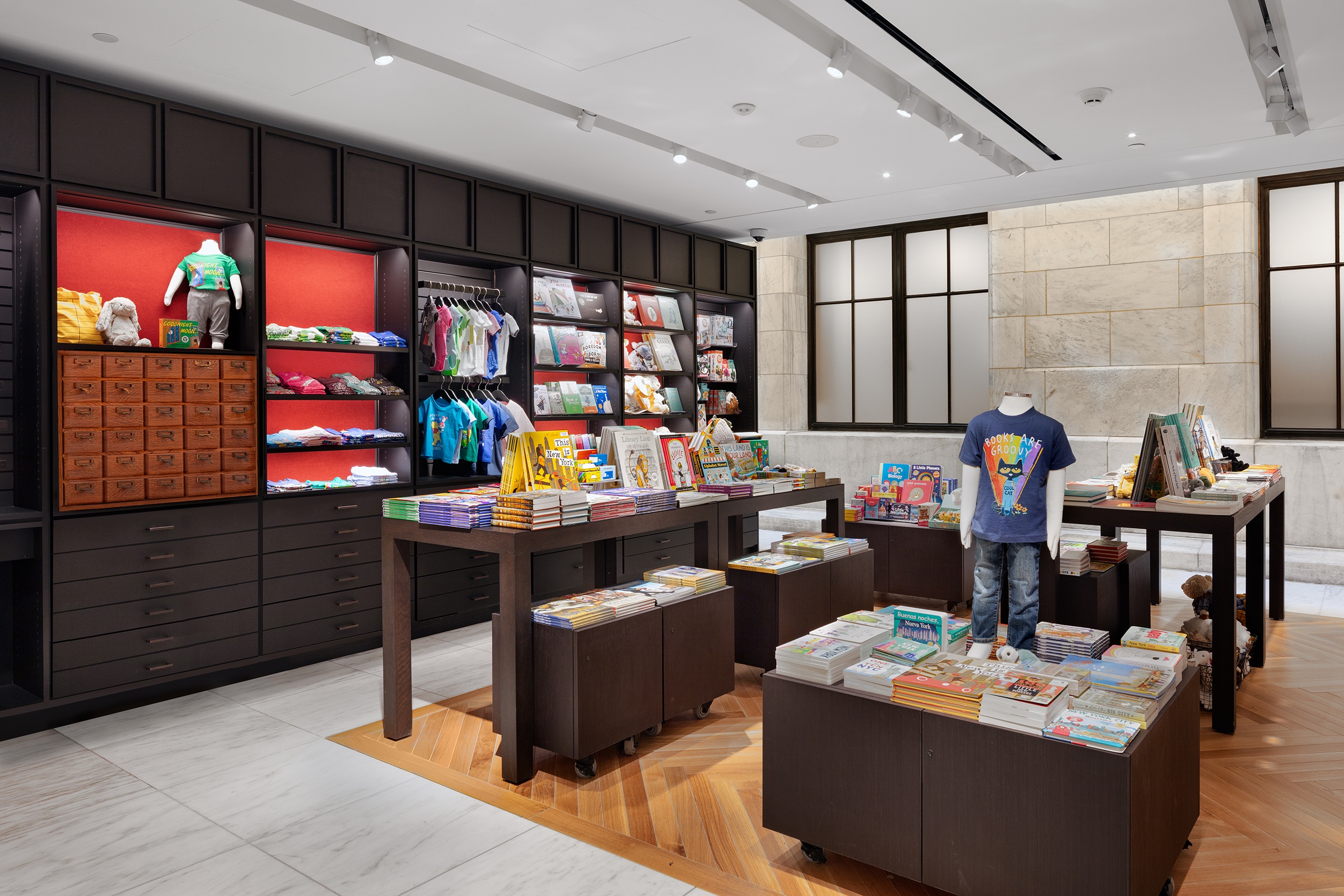 New York Public Library, Stephen A. Schwarzman Building: NYPL SASB Shop Int07