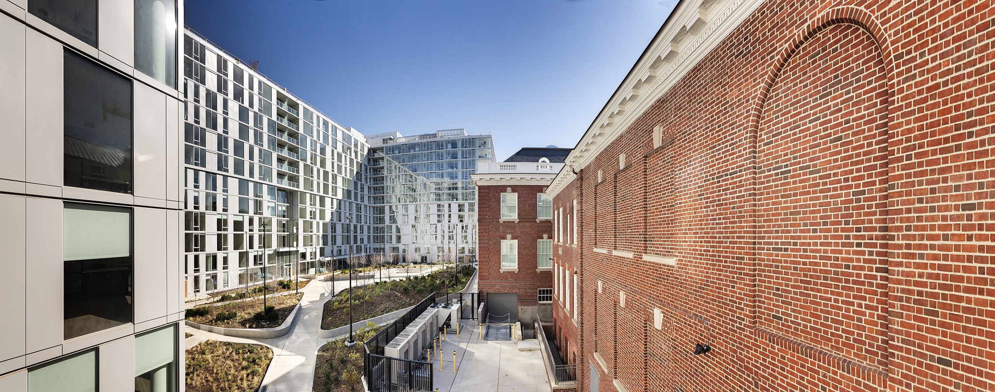 Rubell Museum DC: The Rubell Museum And Museum Place, 2022. 633 189