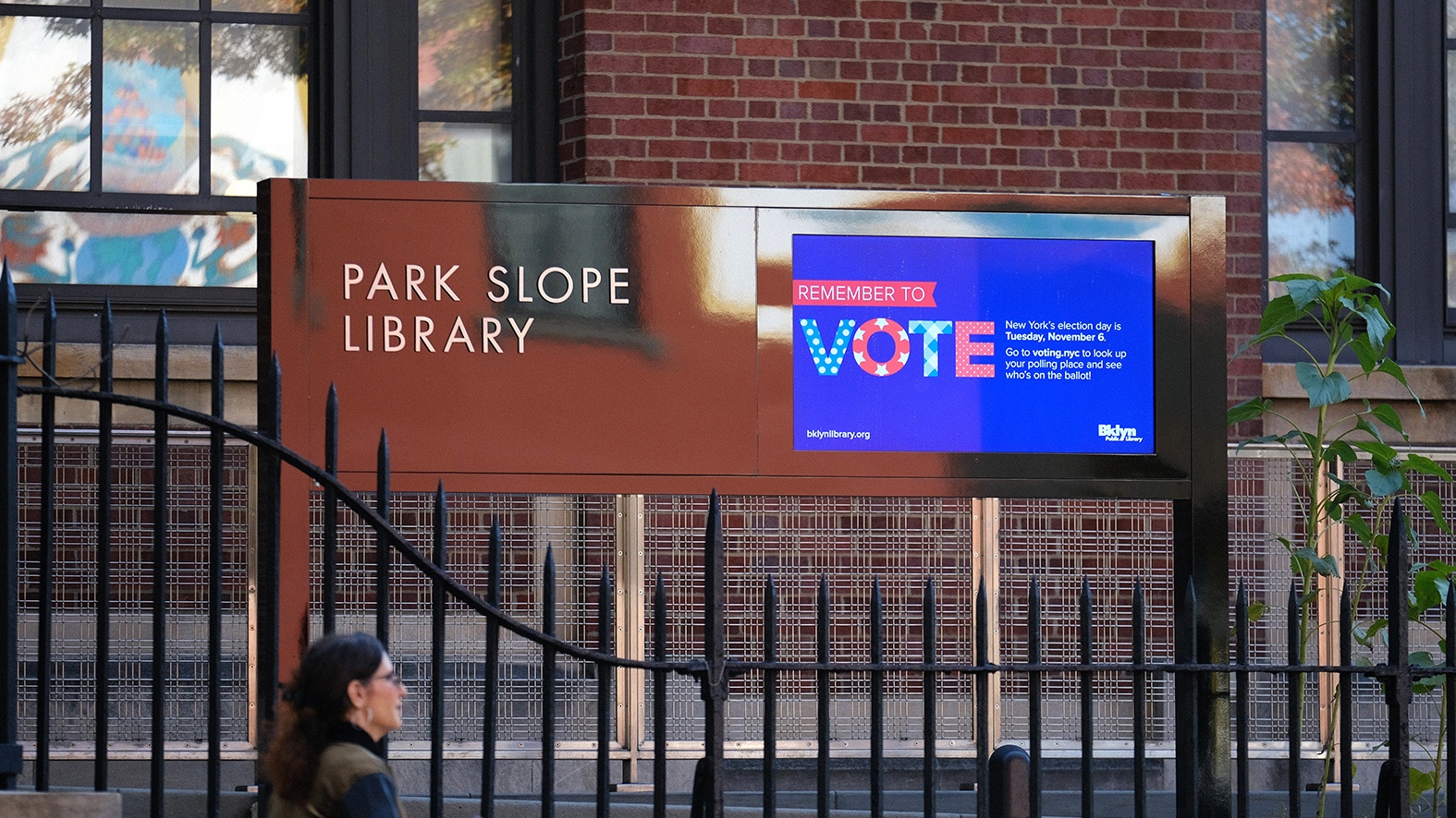 Brooklyn Public Library Building Signage Program: Signage Education BrooklynPublicLibrary 27