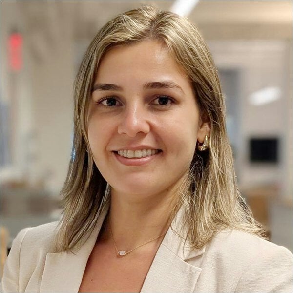 People: Camila Turini