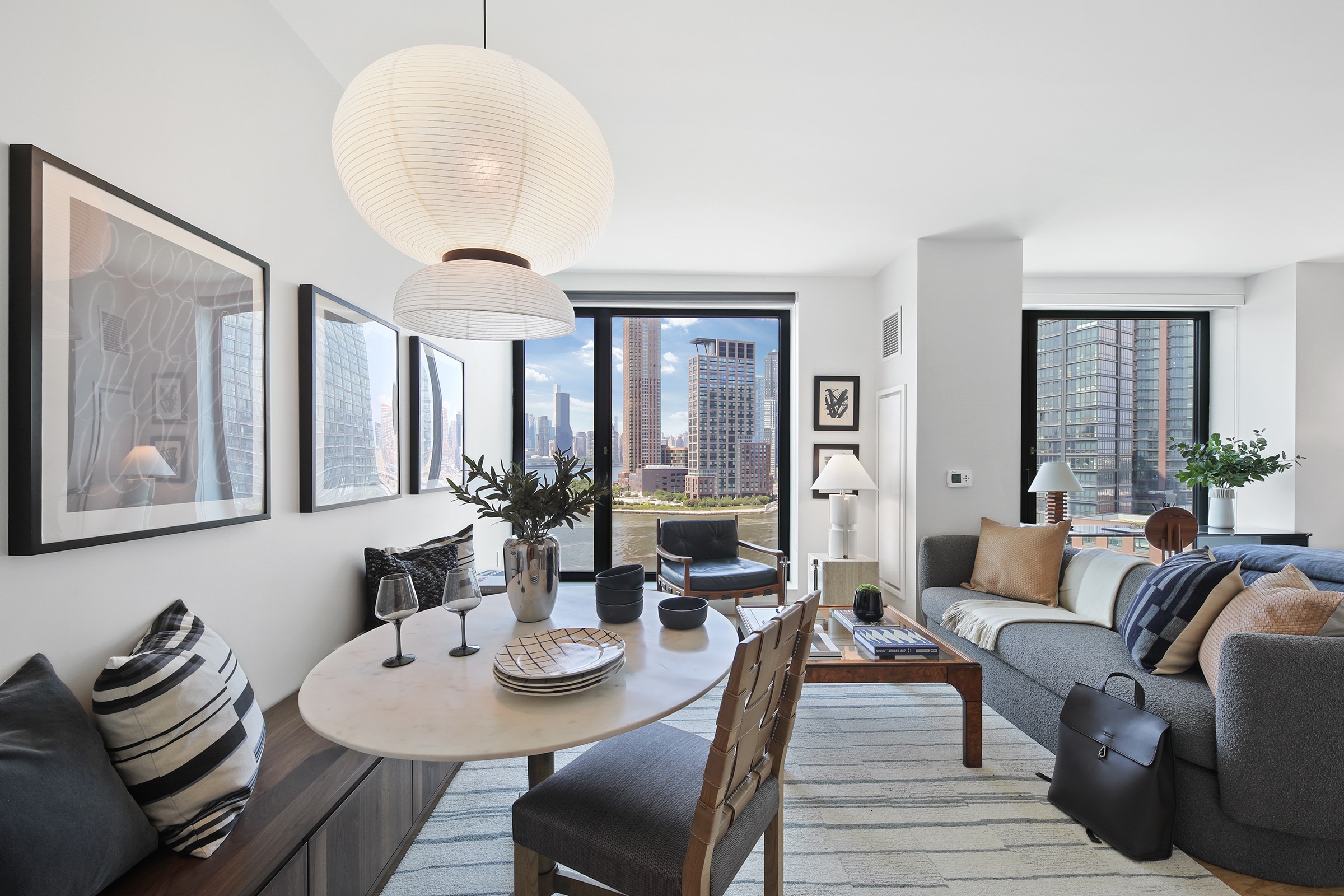 Eagle + West: Eagle West Unit LivingRm Int07 copy