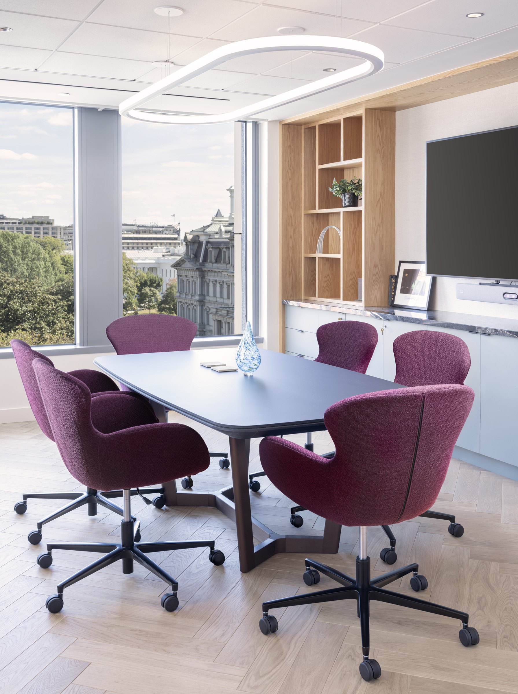 Embassy of Ireland in the United States: IrishEmbassy AmbassadorsOffice Int03