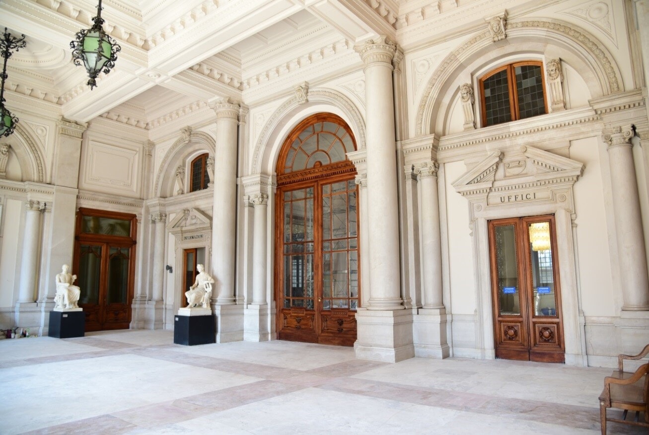 U.S. Department of State Bureau of Overseas Buildings Operations, Historic Preservation: sembler atrium