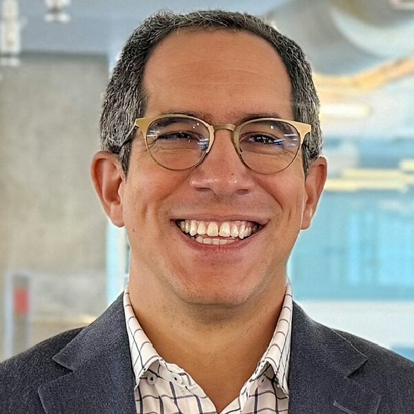 People: Javier Maymi